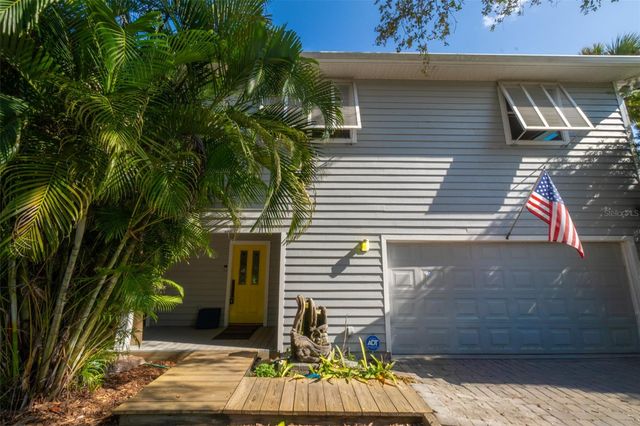 954 S BANANA RIVER DRIVE, Merritt Island, FL 32952