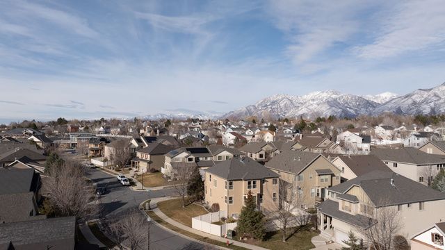 1420 E FIRELIGHT WAY, Sandy, UT 84092