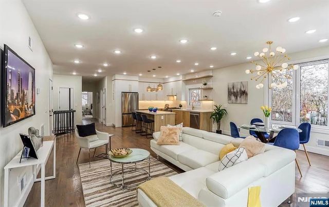 210 22nd Street 2, Irvington, NJ 07111