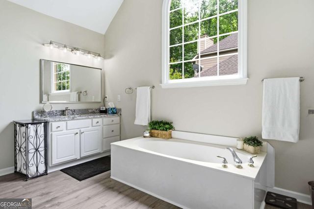 230 Park Creek Drive, Alpharetta, GA 30005