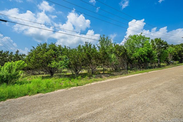 189 Catalina Court, Kerrville, TX 78028