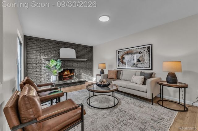 25016 Elmira, Redford Charter Township, MI 48239