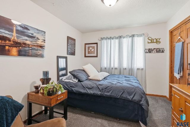 7520 W Legacy St Street, Sioux Falls, SD 57106