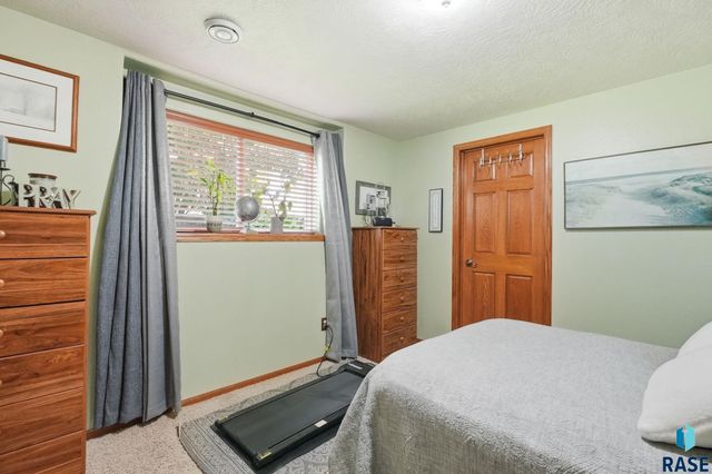 7520 W Legacy St Street, Sioux Falls, SD 57106