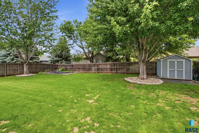 7520 W Legacy St Street, Sioux Falls, SD 57106