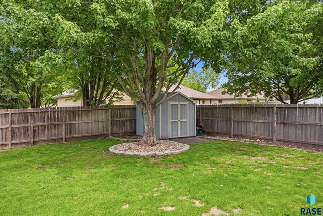 7520 W Legacy St Street, Sioux Falls, SD 57106