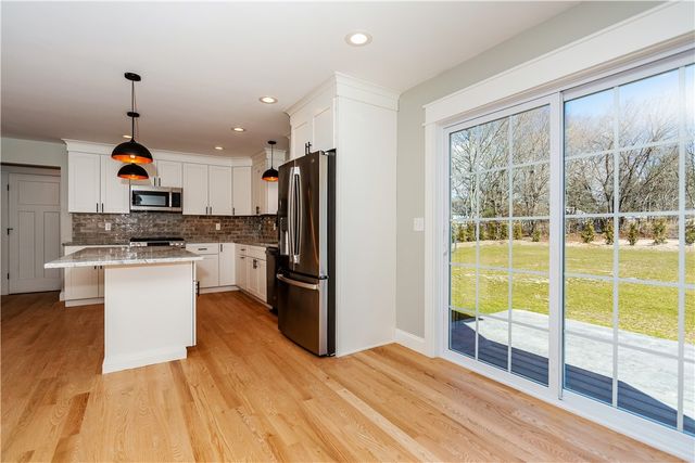 6 River Street, Richmond, RI 02894