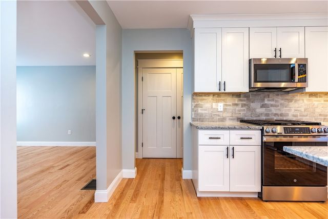 6 River Street, Richmond, RI 02894