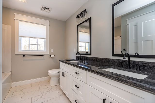 6 River Street, Richmond, RI 02894