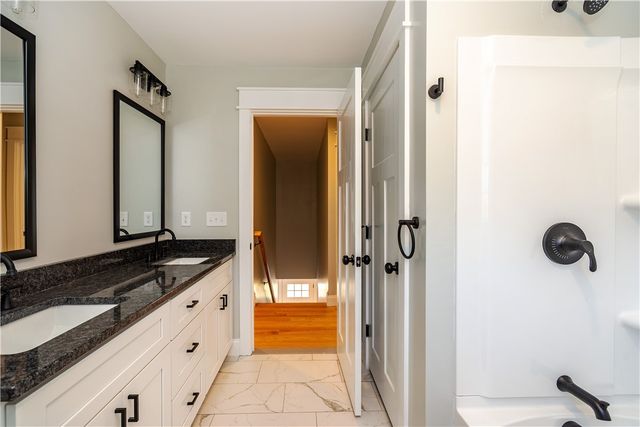 6 River Street, Richmond, RI 02894