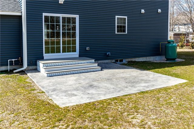 6 River Street, Richmond, RI 02894