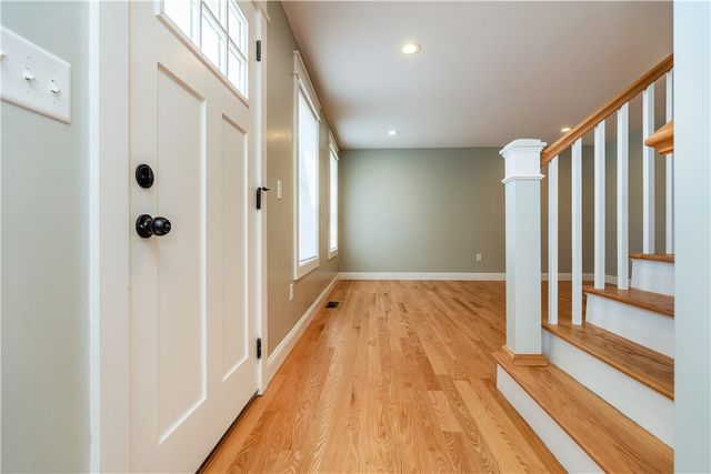 6 River Street, Richmond, RI 02894