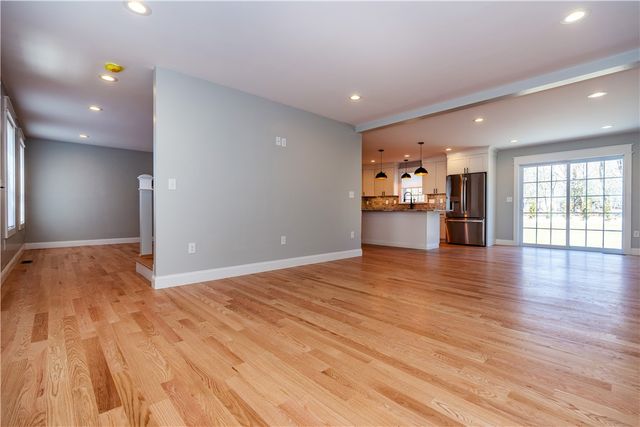 6 River Street, Richmond, RI 02894