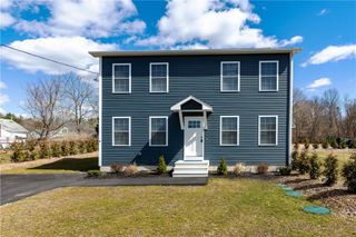 6 River Street, Richmond, RI 02894