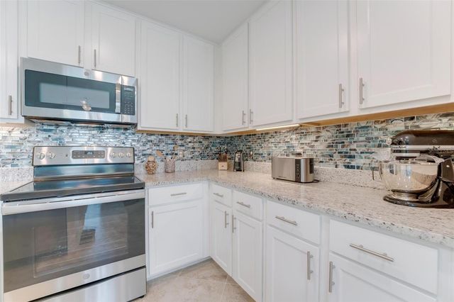 14081 HERITAGE LANDING BOULEVARD 211, Punta Gorda, FL 33955