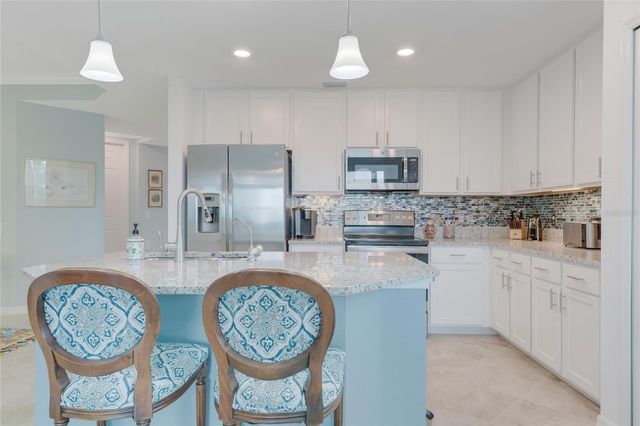 14081 HERITAGE LANDING BOULEVARD 211, Punta Gorda, FL 33955