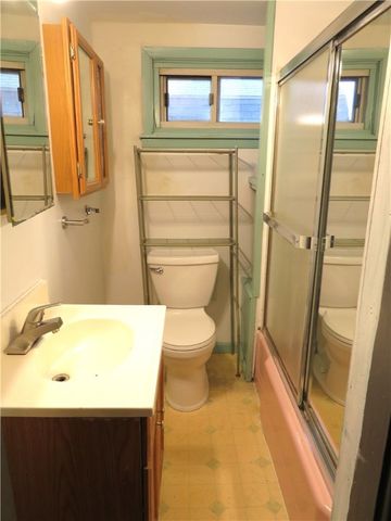 277 Glenwood Drive, Ambridge, PA 15003