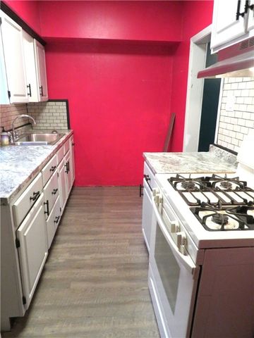 277 Glenwood Drive, Ambridge, PA 15003