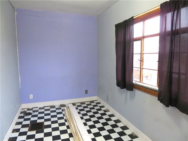 277 Glenwood Drive, Ambridge, PA 15003