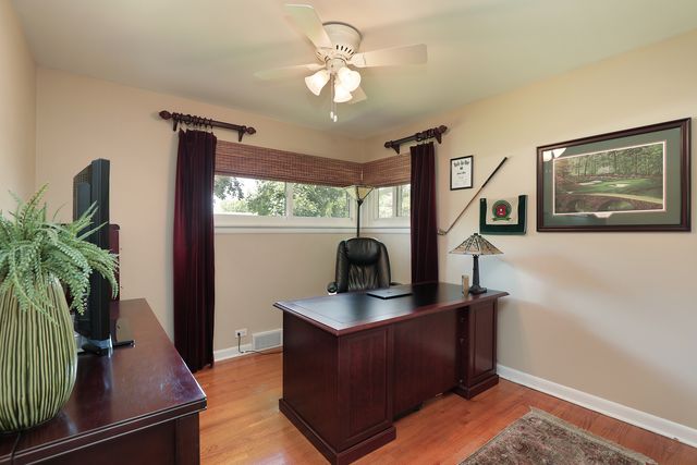 249 Spruce Road, Northbrook, IL 60062