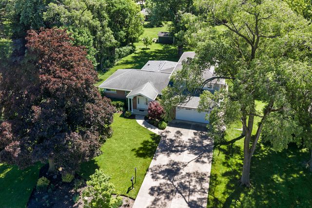 249 Spruce Road, Northbrook, IL 60062