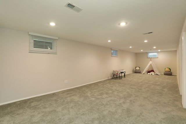 249 Spruce Road, Northbrook, IL 60062