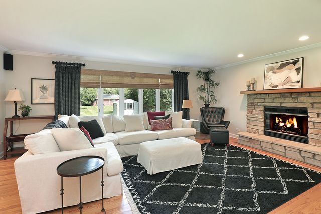 249 Spruce Road, Northbrook, IL 60062
