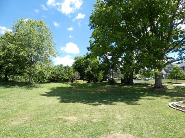 3 RUTH AVE, Wernersville, PA 19565
