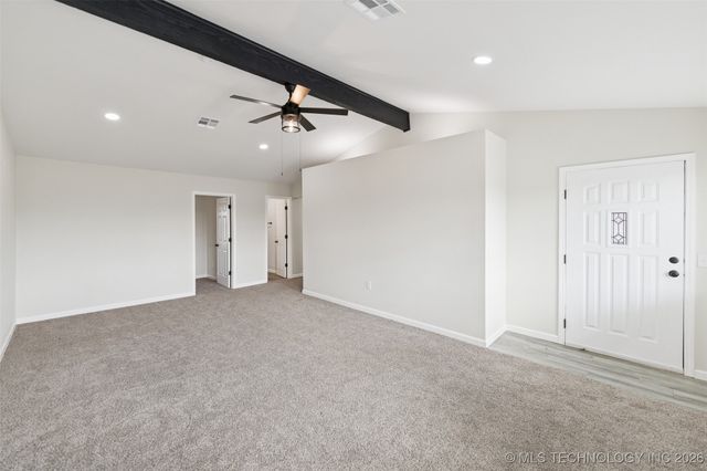 17065 Honeysuckle Lane, Claremore, OK 74019