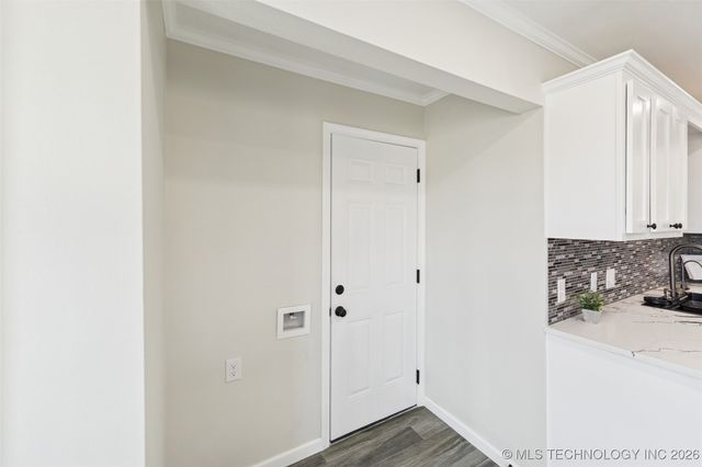 17065 Honeysuckle Lane, Claremore, OK 74019