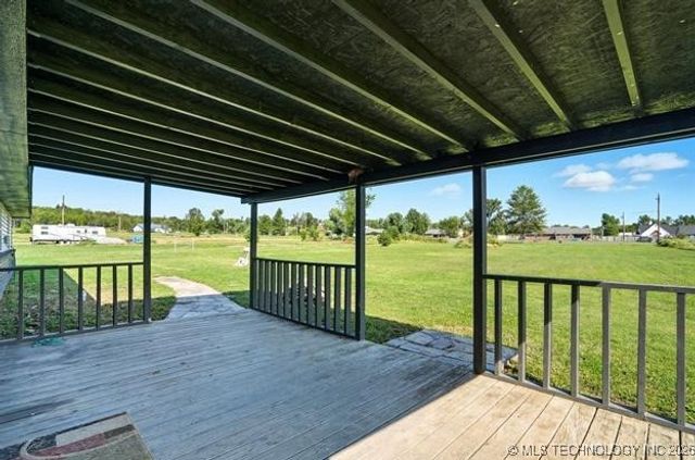 17065 Honeysuckle Lane, Claremore, OK 74019