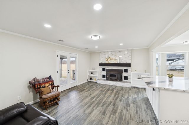 17065 Honeysuckle Lane, Claremore, OK 74019