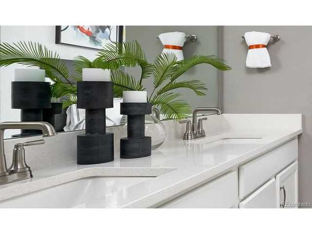 6562 N Malaya St, Aurora, CO 80019