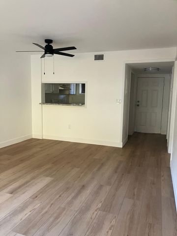 14930 SW 82nd Terrace 16-203, Miami, FL 33193