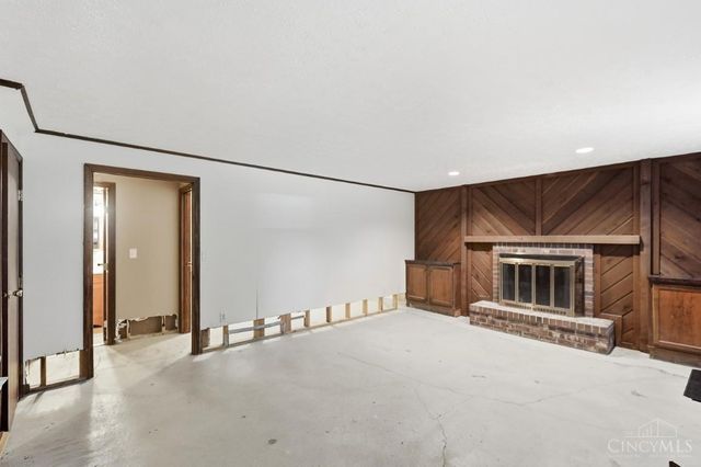 7377 Betsy Ross Court, Hamilton, OH 45011