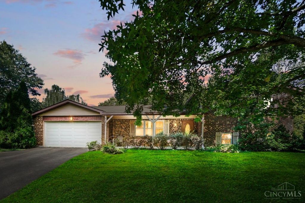 7377 Betsy Ross Court, Hamilton, OH 45011