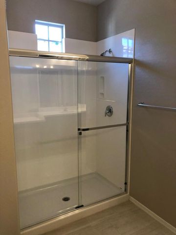 17206 N 9th Place, Phoenix, AZ 85022