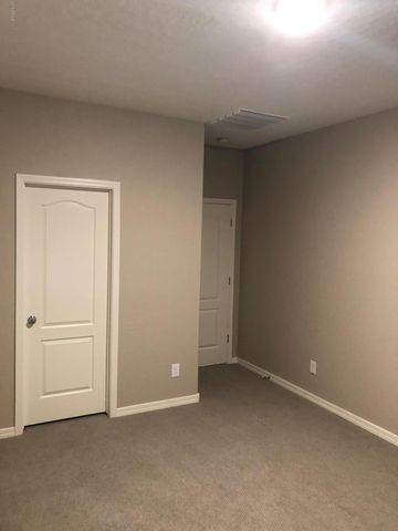 17206 N 9th Place, Phoenix, AZ 85022