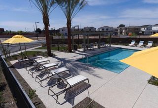 17206 N 9th Place, Phoenix, AZ 85022