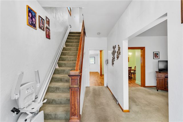 324 Beech St, Vandergrift, PA 15690