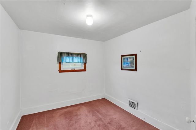 324 Beech St, Vandergrift, PA 15690