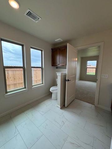 17717 Horne Lane, Edmond, OK 73012