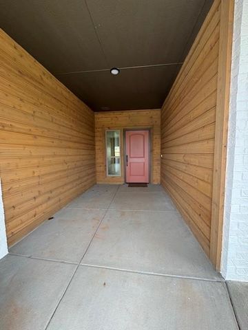 17717 Horne Lane, Edmond, OK 73012