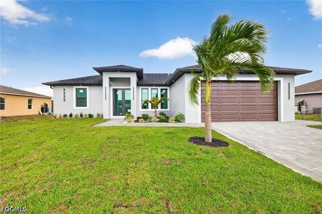2223 NW 11th CT, Cape Coral, FL 33993