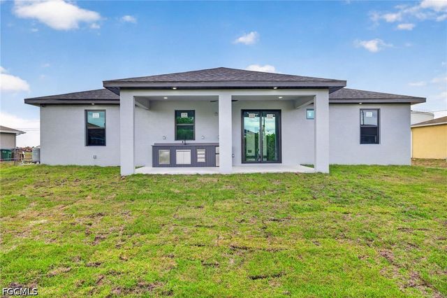 2223 NW 11th CT, Cape Coral, FL 33993