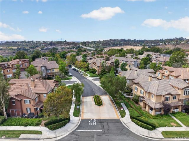 73 Chadron Circle, Ladera Ranch, CA 92694