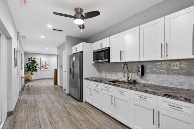 3507 Oaks Way 501, Pompano Beach, FL 33069