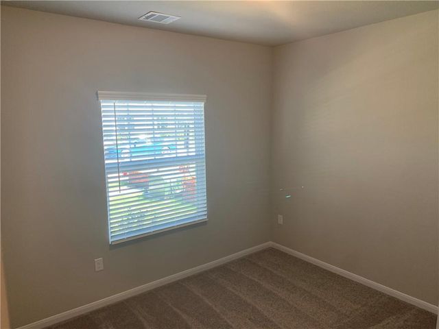 214 Bent Creek DR, Hutto, TX 78634