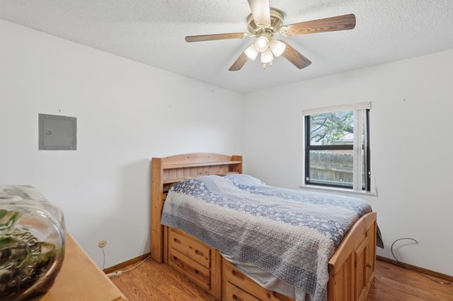 620 S 11th Street, Belen, NM 87002