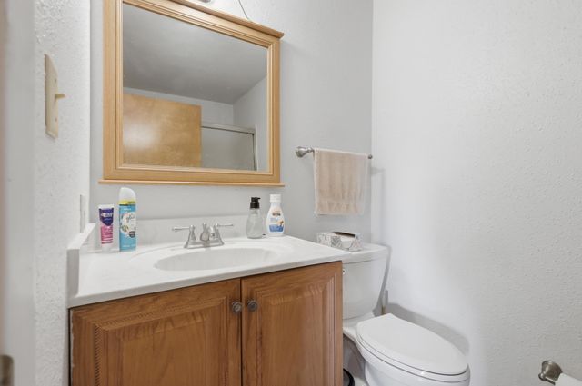 620 S 11th Street, Belen, NM 87002